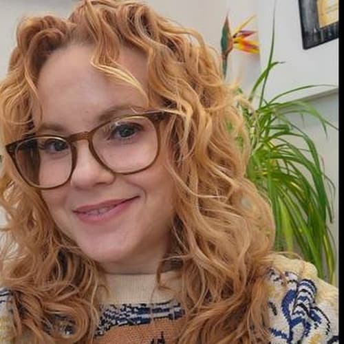Randa Golub - Property Manager at Salons of Dallas Suites at Hi Line in Uptown Dallas